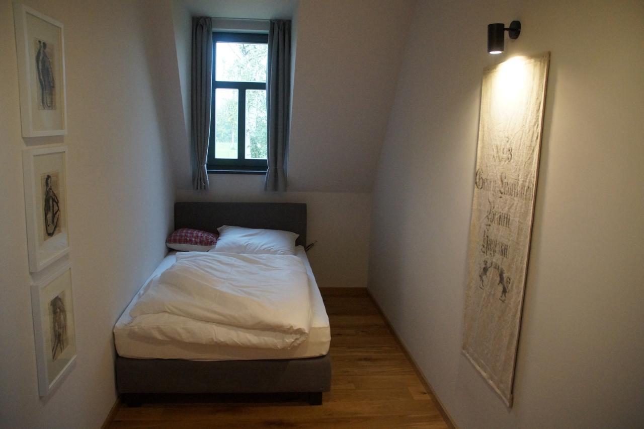 Hotel Dorfmuehle Lehrberg Bilik gambar